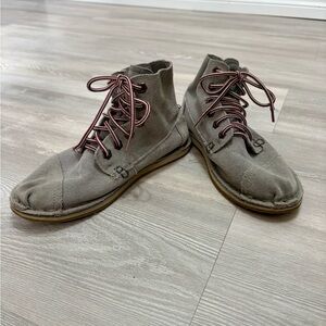 Toms Tom Boy Lace-Up Fall Spring Ankle Flat Boots Sneakers Shoes Grey
